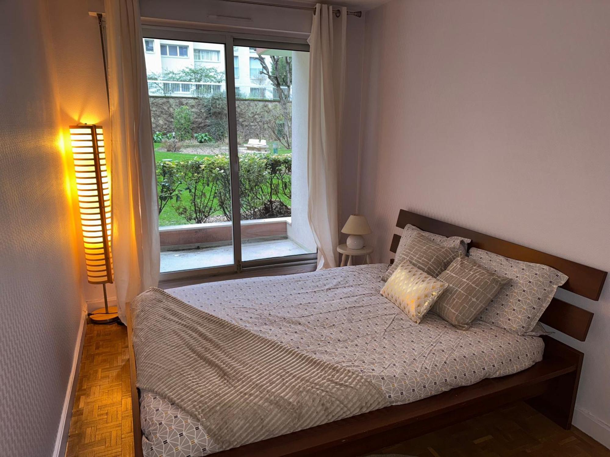 Le Cosy Du 12eme Parijs